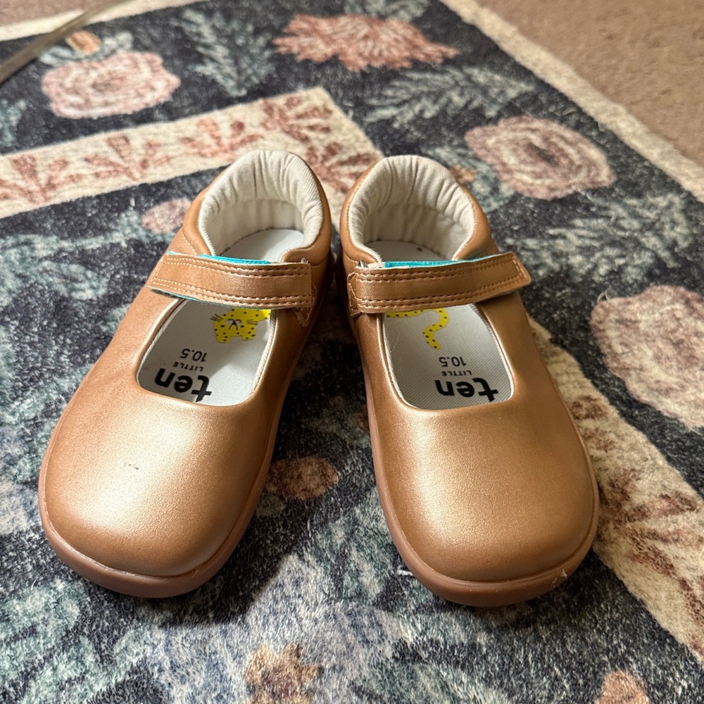 Ten Little- rose gold- Mary Jane Shoes Velcro